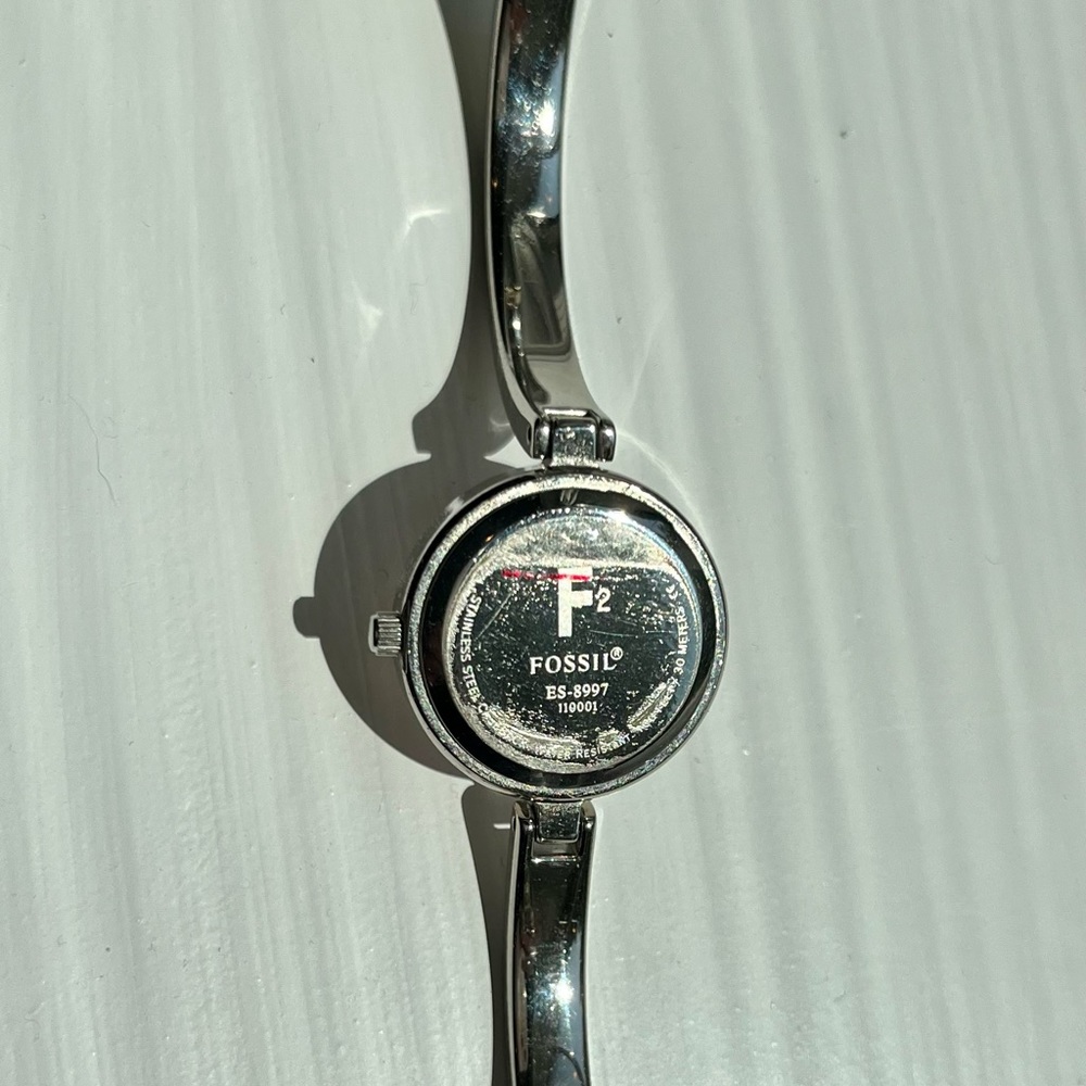 Watch - Picture 4 of 4